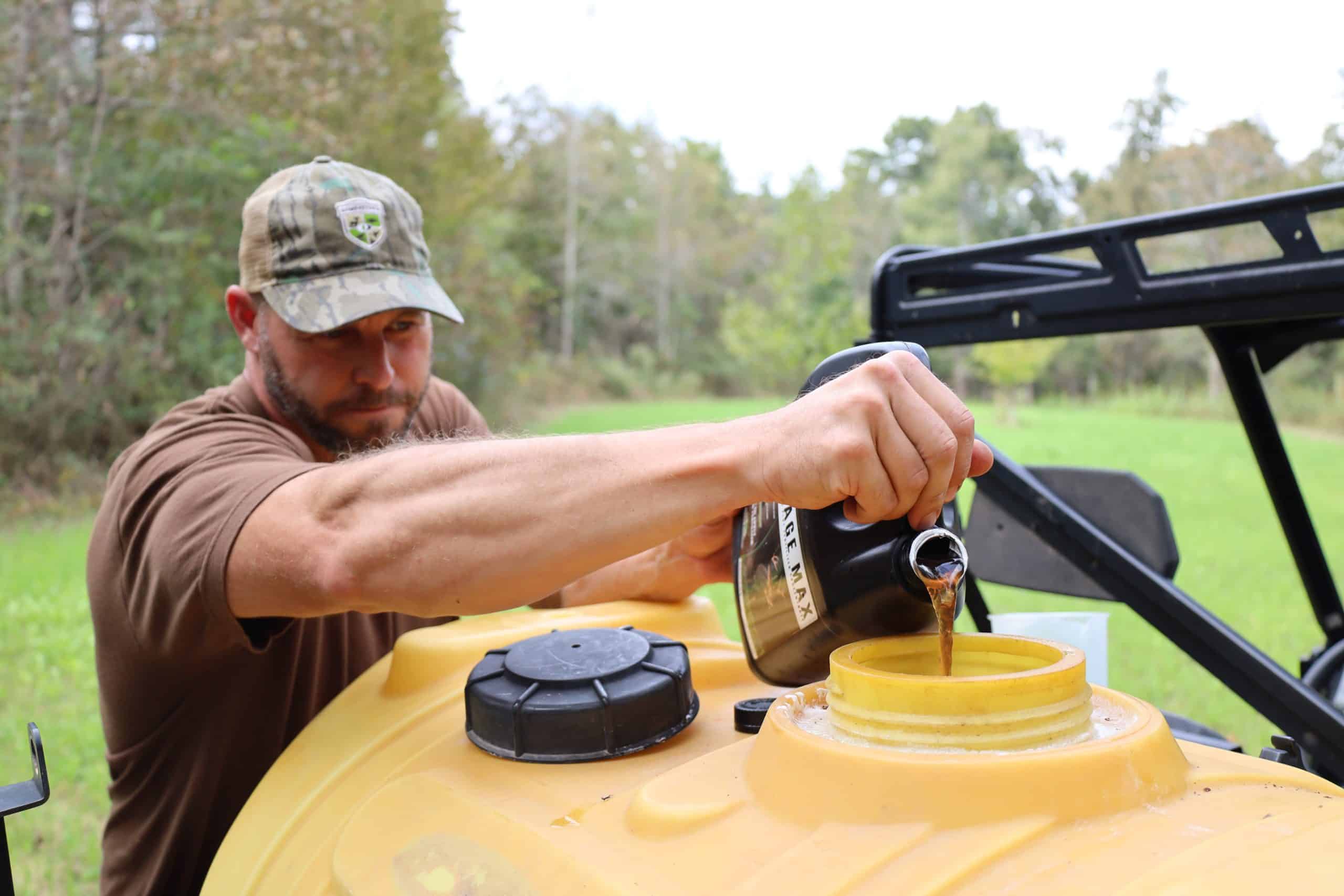 Liquid Fertilizer vs. Granular Food Plot Fertilizer Mossy Oak Gamekeeper